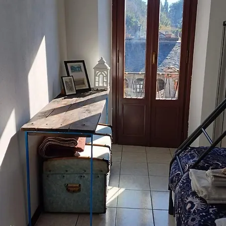 Casa Ginny Дом отдыха Орта-Сан-Джулио